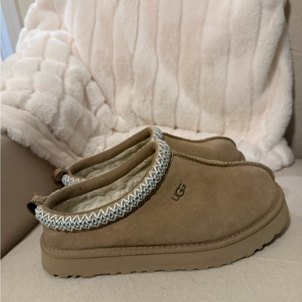Ugg Tasman platform slippers
